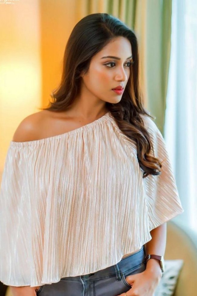 Nivetha-Pethuraj